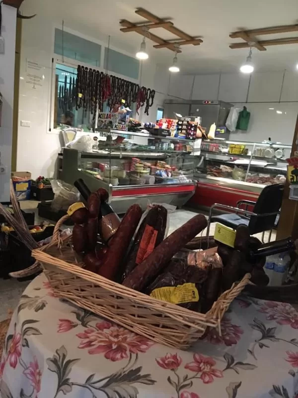 Carnicería "El Lucero"